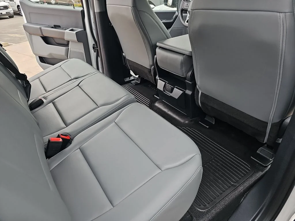 New 2026 Oxford White Ford F-250® XL image 11