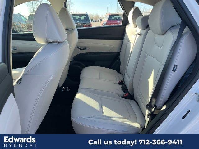 New 2025 White Hyundai SE AWD image 10