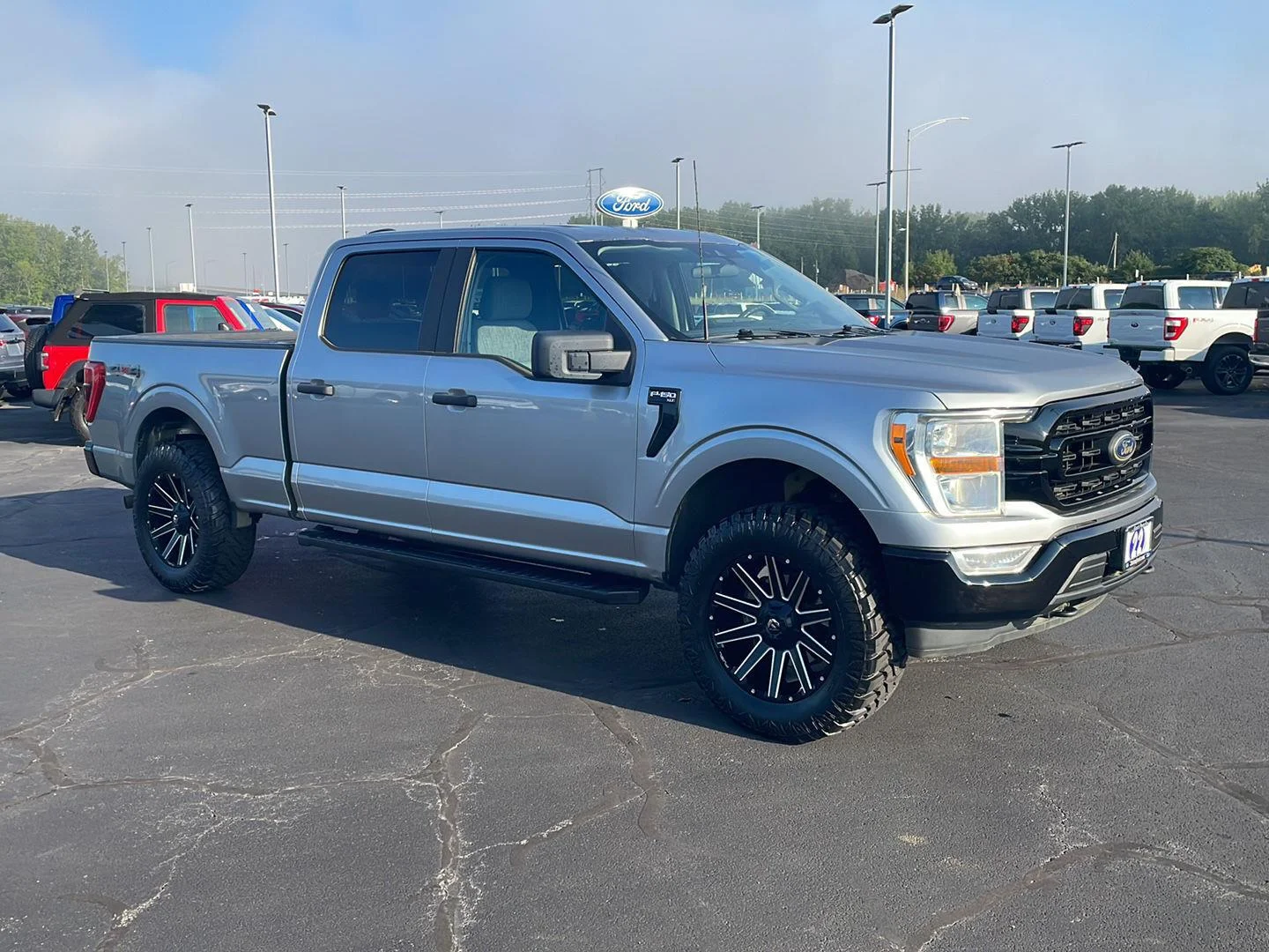Used 2022 Iconic Silver Metallic Ford XLT image 7