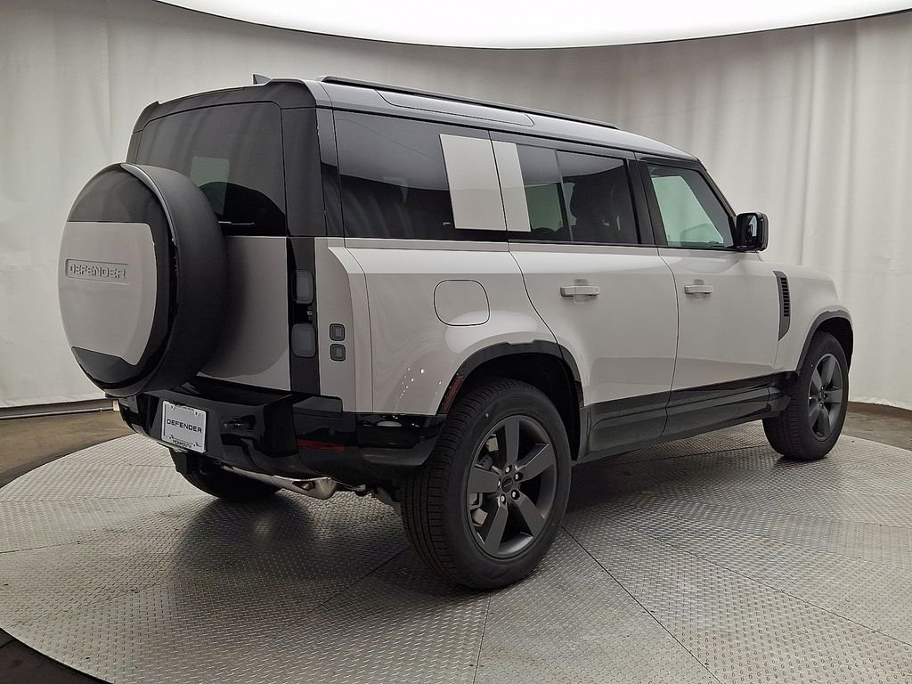 New 2026 Borasco Grey LAND ROVER X-Dynamic SE image 3