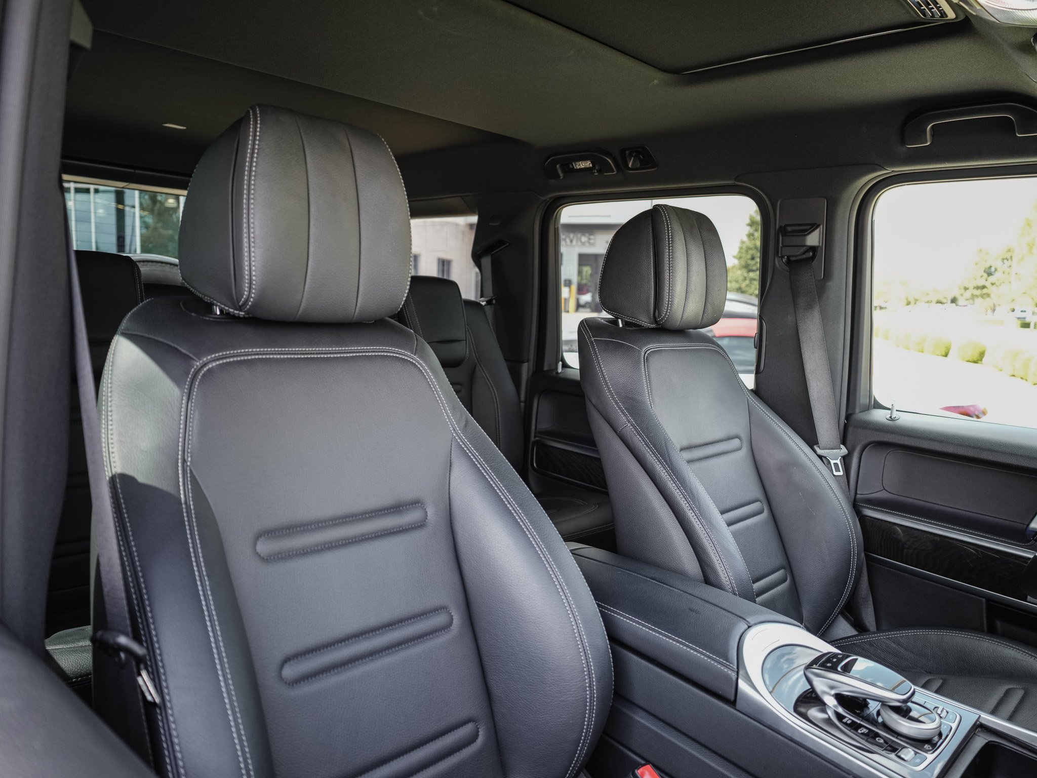 Certified Used 2022 Black Mercedes-Benz G 550 image 32