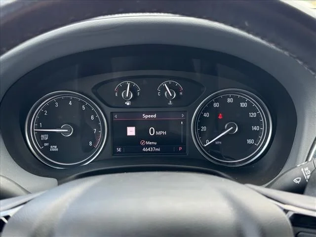 Used 2023 Black Buick Essence image 28