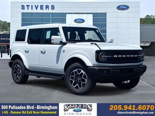 2026 Ford Bronco Outer Banks®