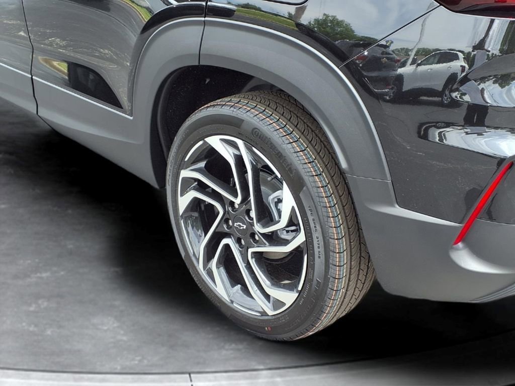 New 2026 Mosaic Black Metallic Chevrolet RS image 20