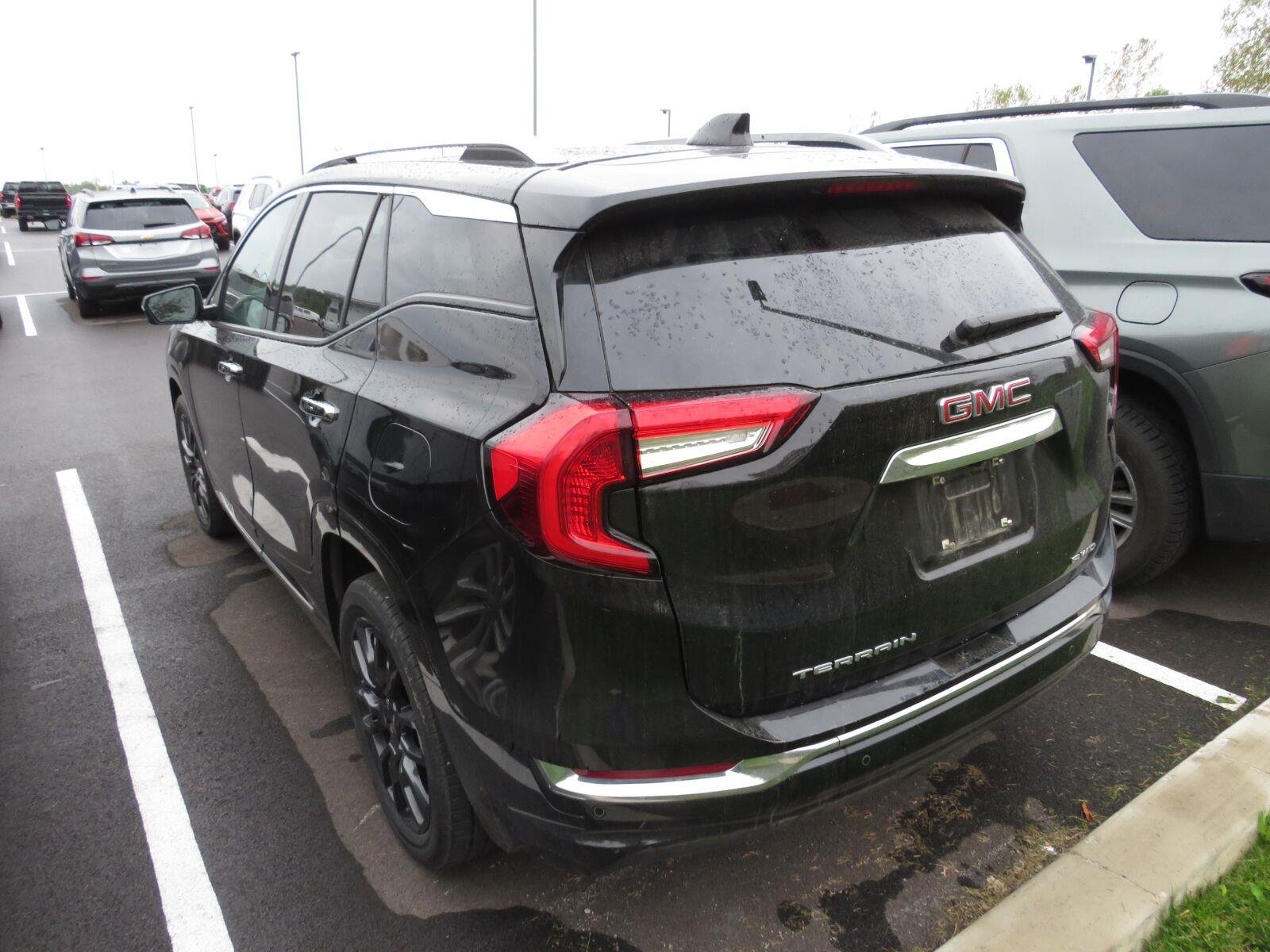 Used 2024 Ebony Twilight Metallic GMC Denali image 8