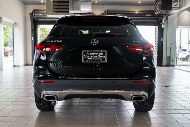Used 2026 Black Mercedes-Benz GLA 250 image 5