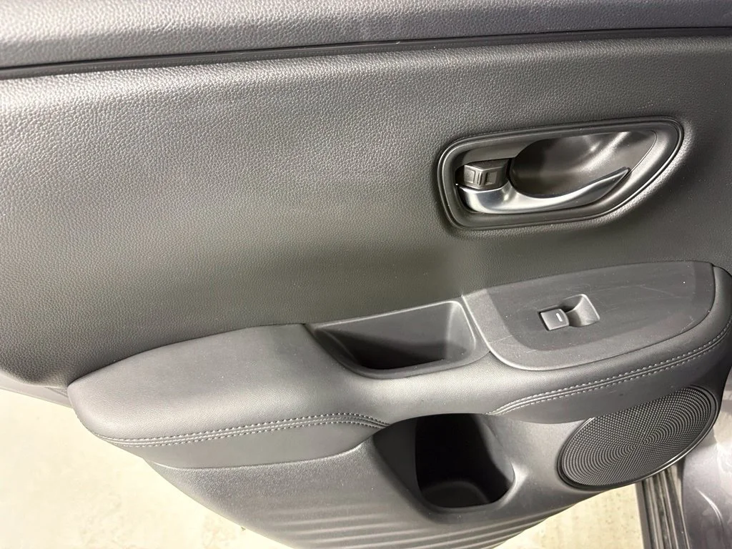 Used 2025 Gray Honda LX image 34