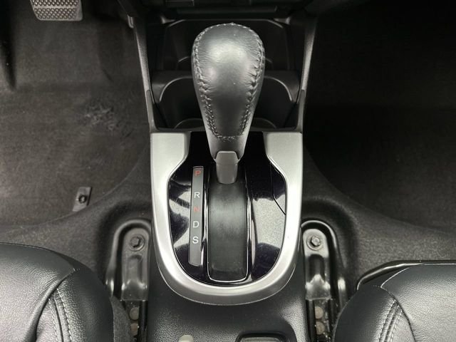 Used 2018 Silver Honda EX-L image 19