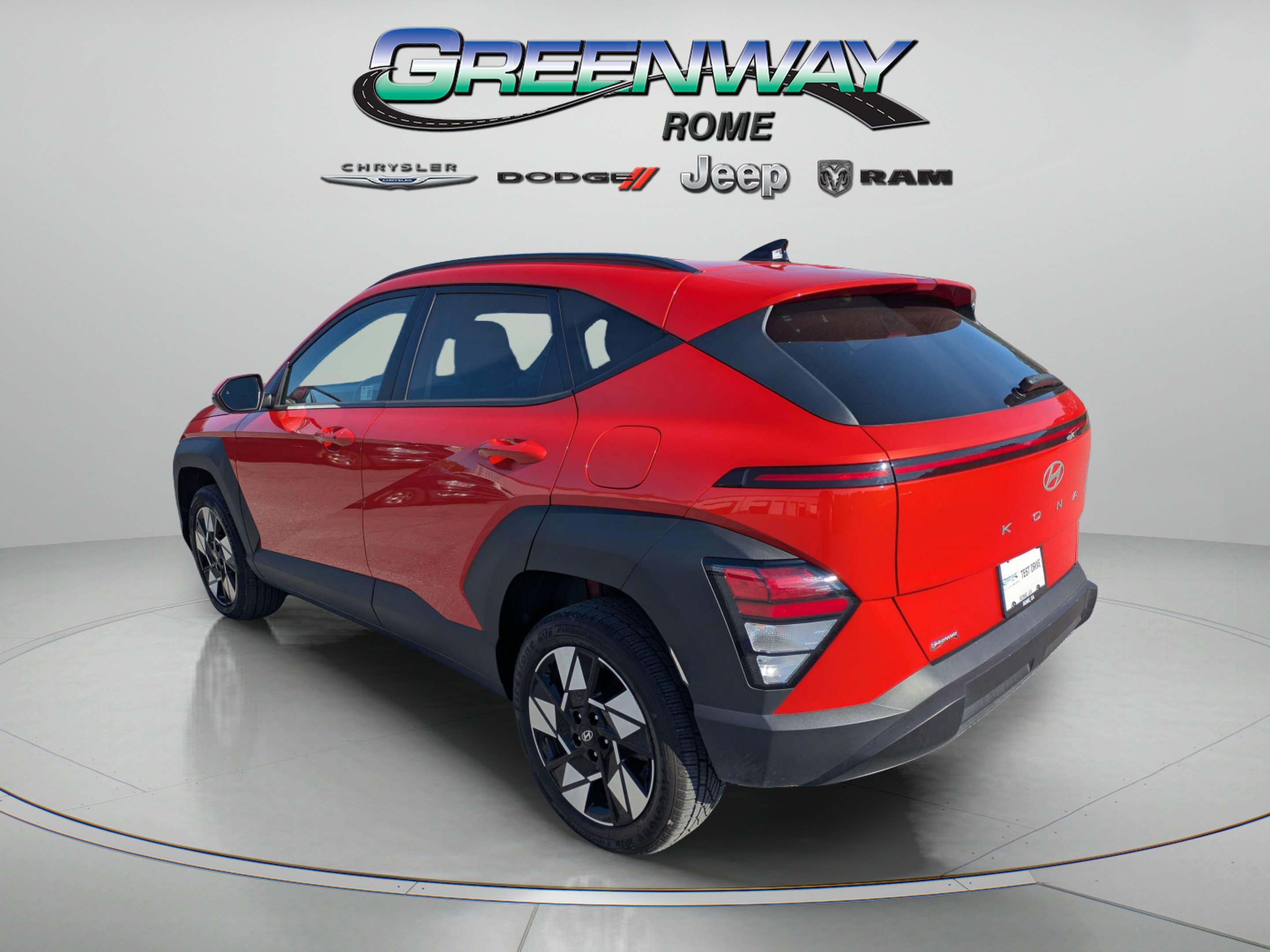 Used 2025 Soultronic Orange Pearl Hyundai SEL image 4