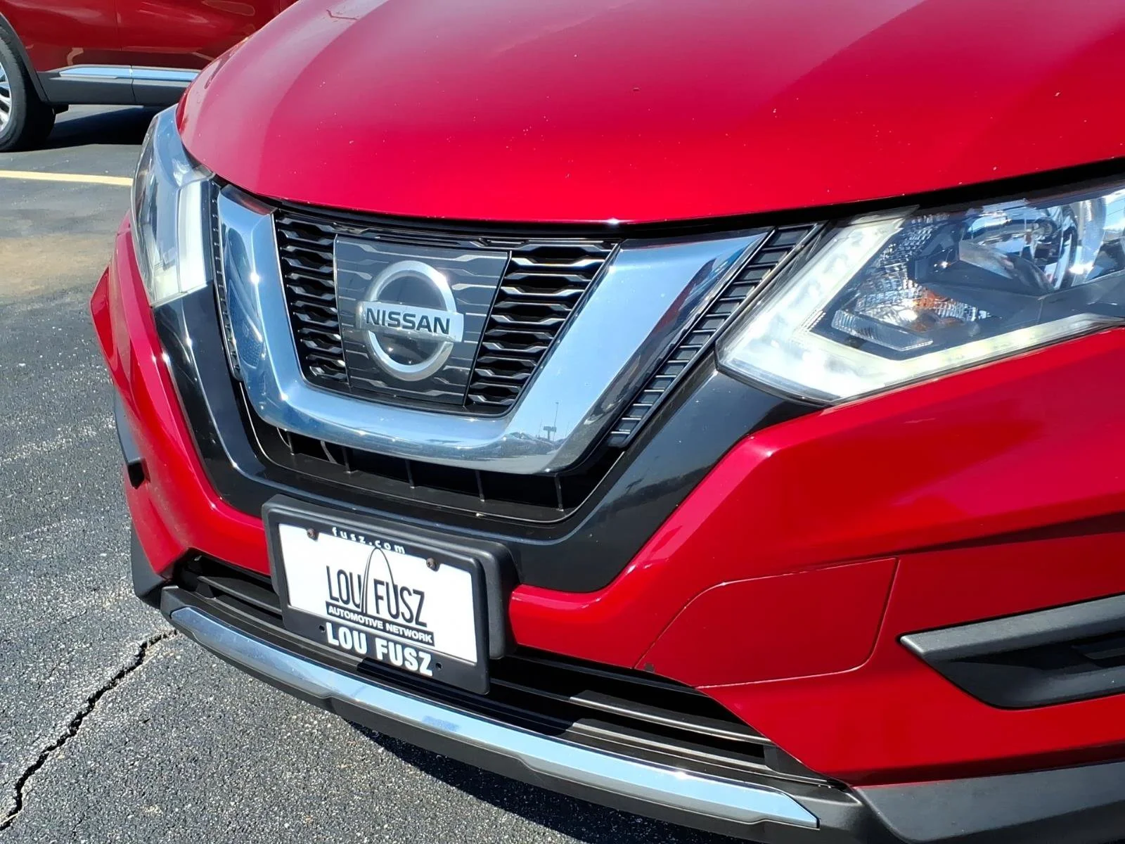 Used 2017 Palatial Ruby Nissan SV image 32