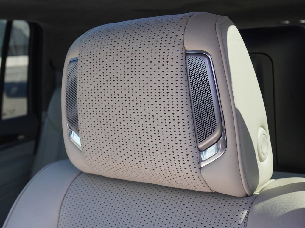 Used 2023 Black Cadillac Premium Luxury Platinum image 35