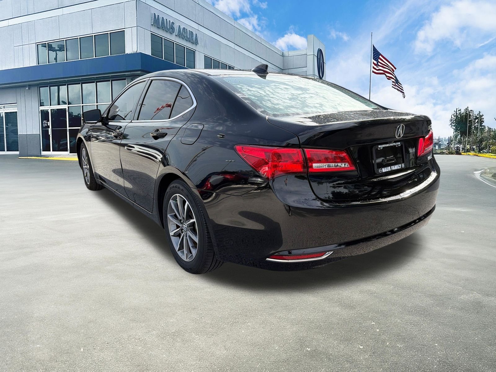 Used 2020 Majestic Black Pearl Acura 2.4L image 6