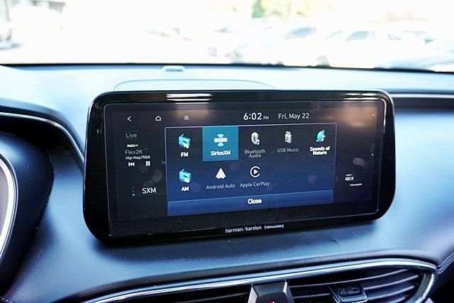 Used 2022 Black Hyundai SEL Premium image 26