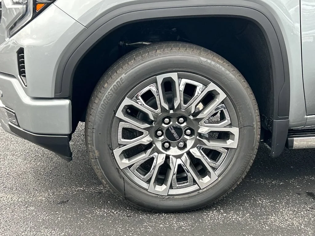 2026 GMC Sierra 1500 Denali Ultimate - Photo 13