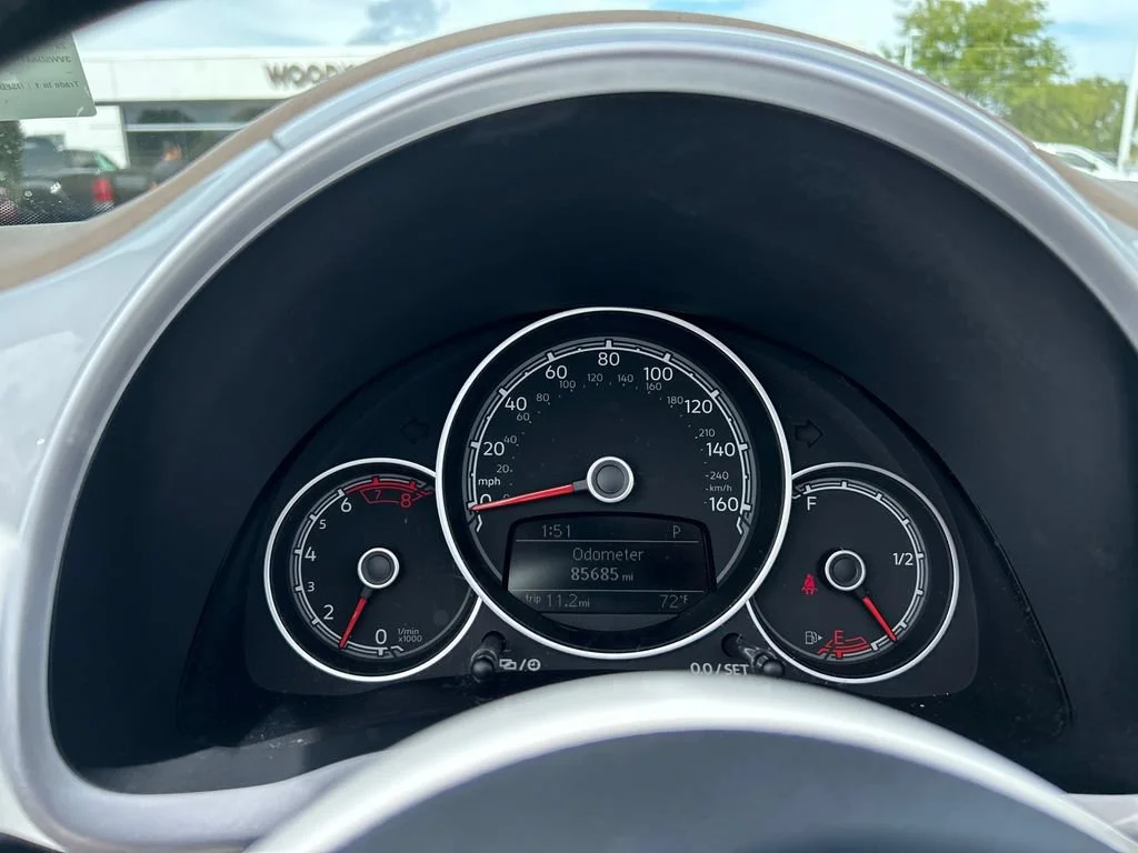 2019 Volkswagen Beetle S - Photo 22