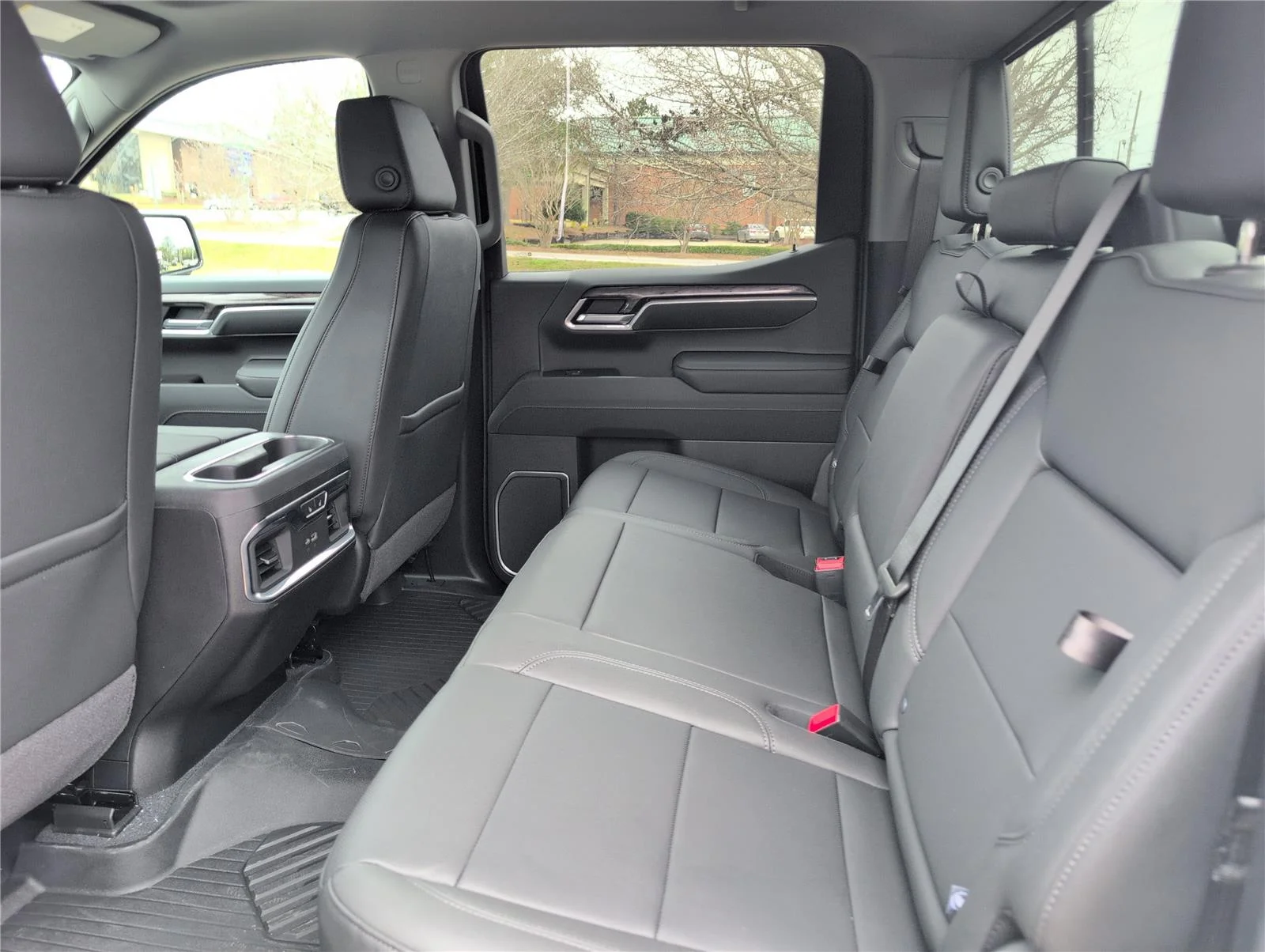 2026 Chevrolet Silverado 1500 LTZ - Photo 31
