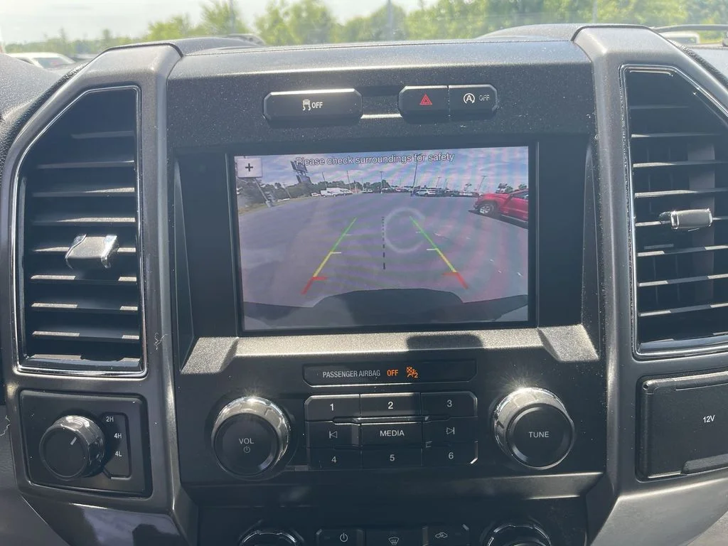 Used 2019 Red Ford XLT image 23