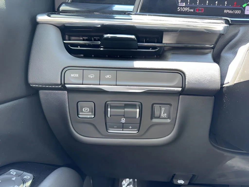 Used 2022 Black Raven Cadillac Sport image 26