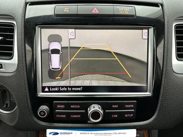 Used 2011 Black Volkswagen V6 TDI image 17