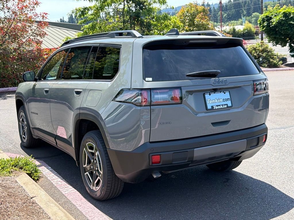 New 2026 Sting-Gray Clear-Coat Exterior Paint Jeep Limited image 6