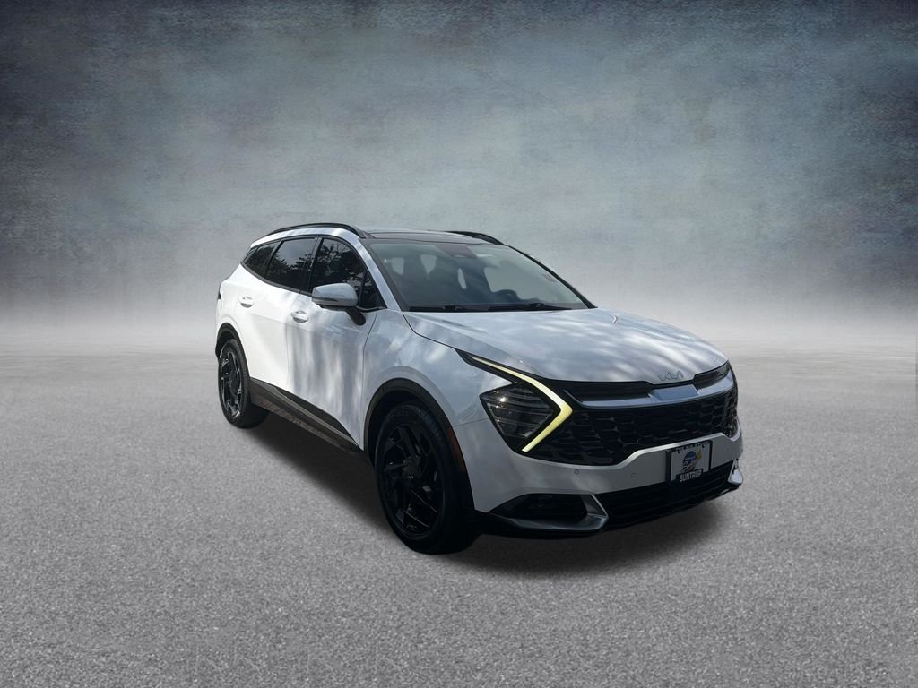Used 2023 White Kia SX-Prestige image 8