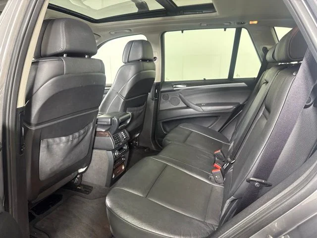 Used 2011 Space Gray Metallic BMW xDrive35i image 12