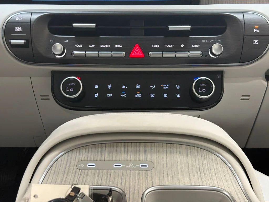 New 2027 Robust Emerald Pearl Hyundai SEL image 17