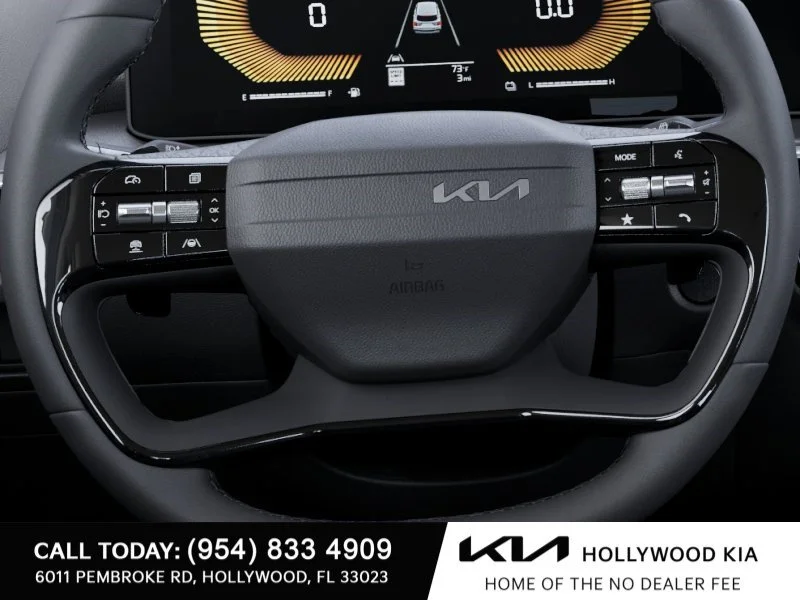 New 2026 Snow White Pearl Kia  image 22