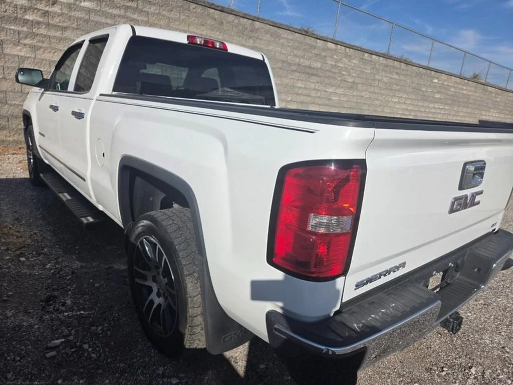 Used 2015 Summit White GMC SLT image 5
