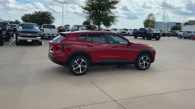 2026 Chevrolet Trax RS - Photo 9