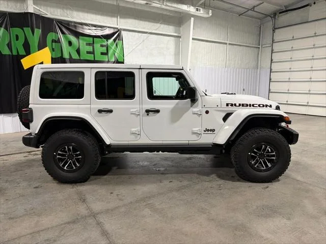 New 2026 Bright White Clear-Coat Exterior Paint Jeep Rubicon X image 4
