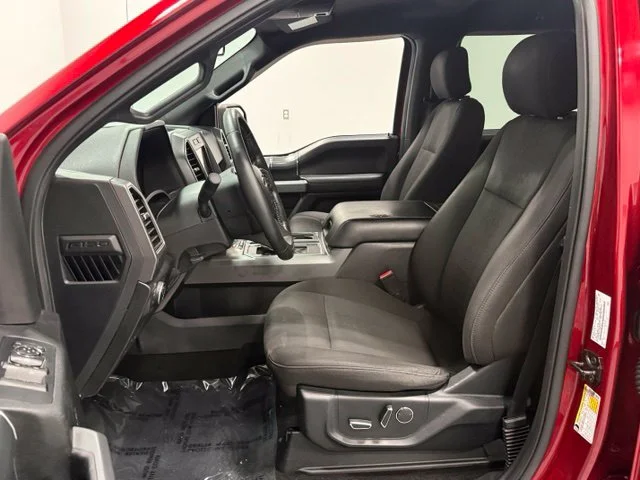 Used 2018 Red Ford XLT image 11