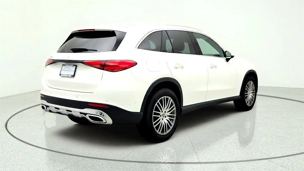 Used 2025 Polar White Mercedes-Benz GLC 300 4MATIC® SUV w/ Panorama Sunroof & 19