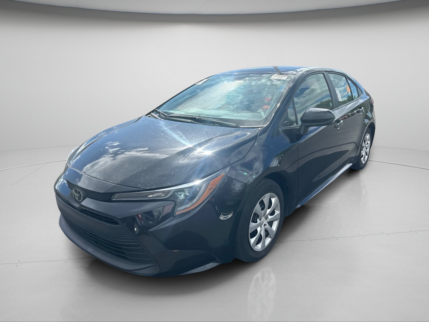 Used 2025 Midnight Black Metallic Toyota LE image 14
