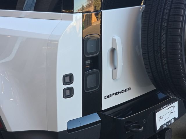 2026 Land Rover Defender S - Photo 20