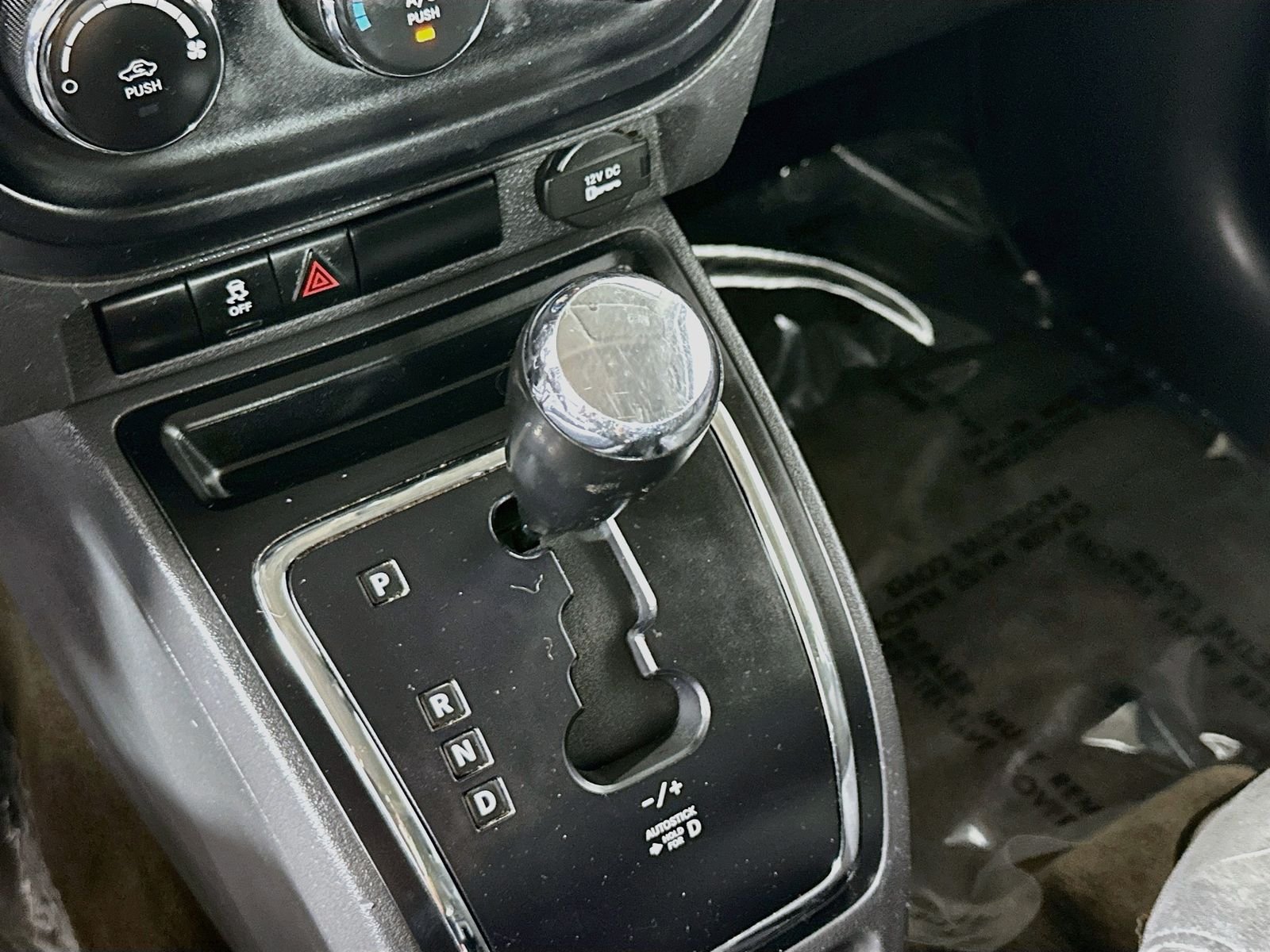 Used 2017 True Blue Pearlcoat Jeep Sport image 14