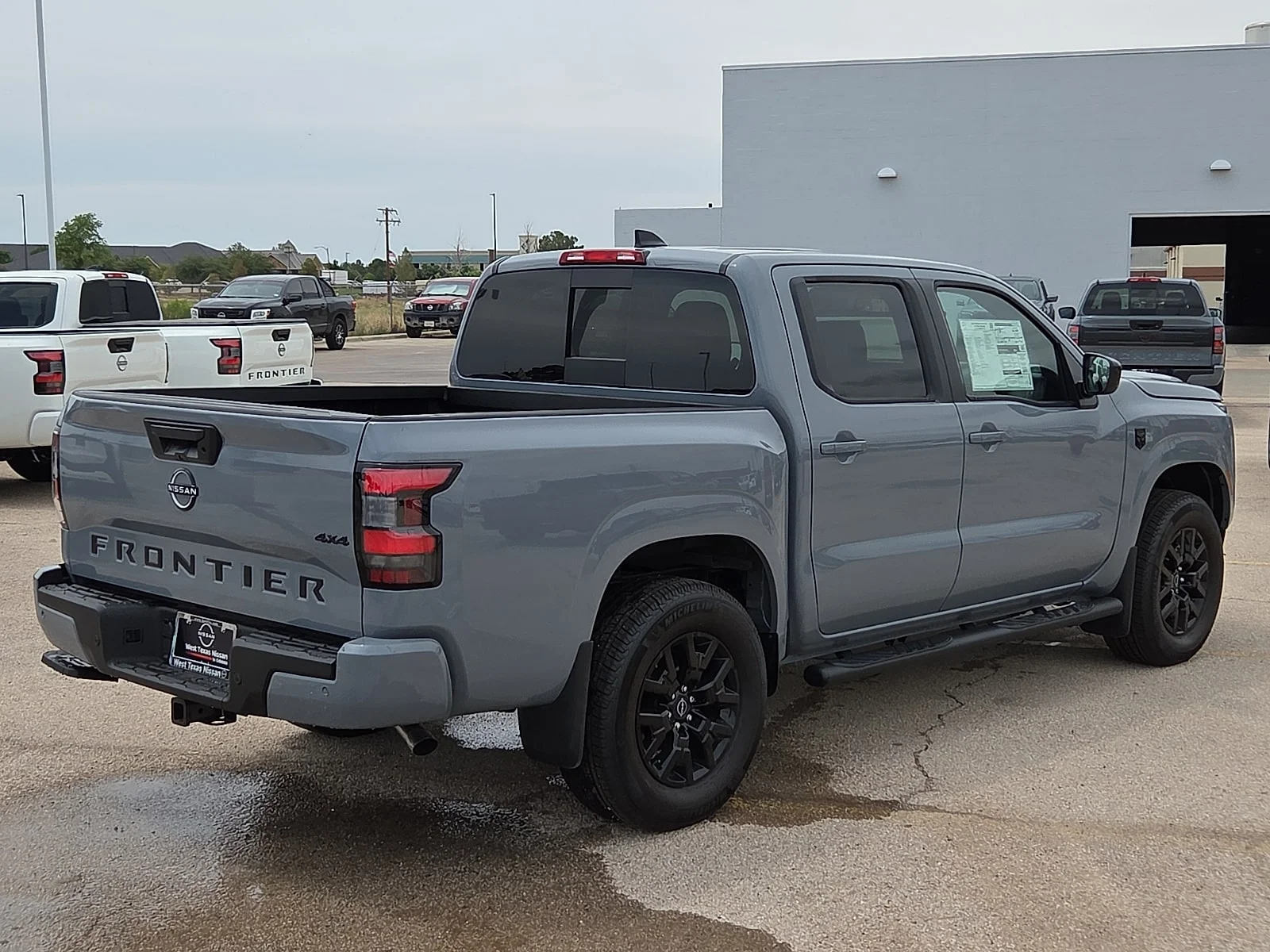 New 2026 KBY Boulder GR Nissan SV 4x4 Crew Cab 5 ft. box 126 in. WB image 4