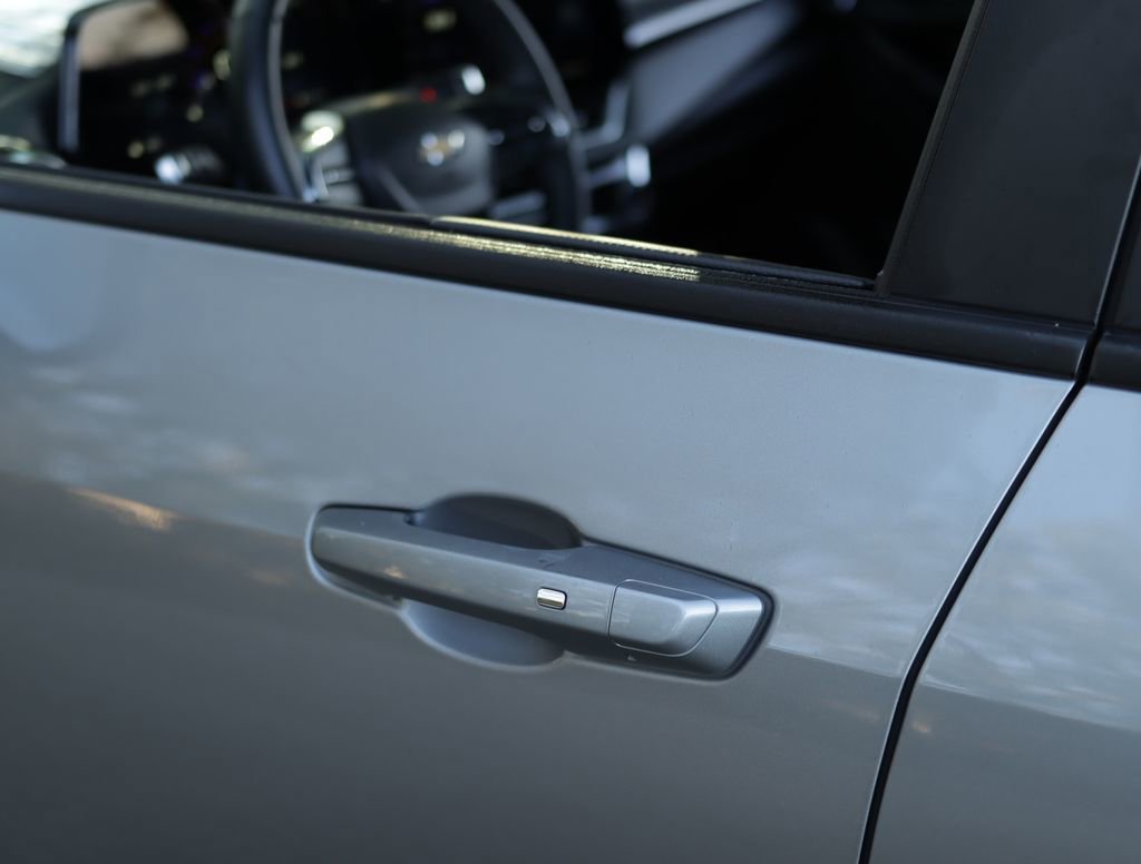 Used 2025 Sterling Gray Metallic Chevrolet LT image 33