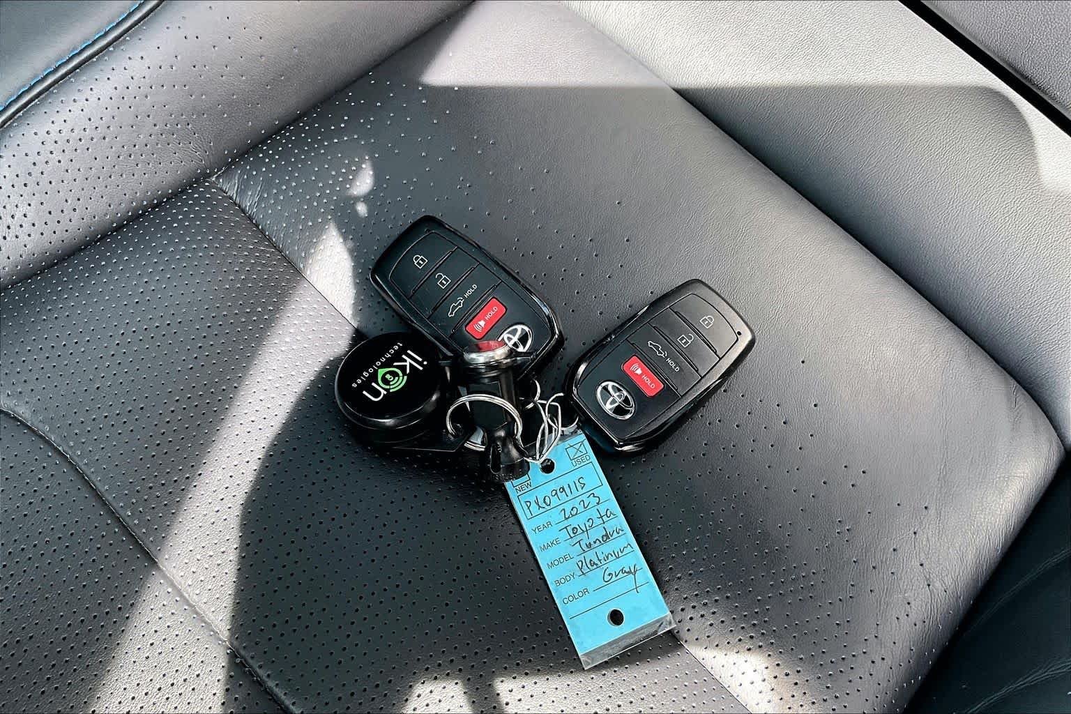 Used 2023 Magnetic Gray Metallic Toyota Platinum image 15
