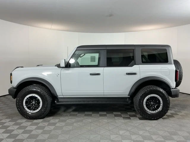 New 2026 Avalanche Gray Ford Outer Banks image 8