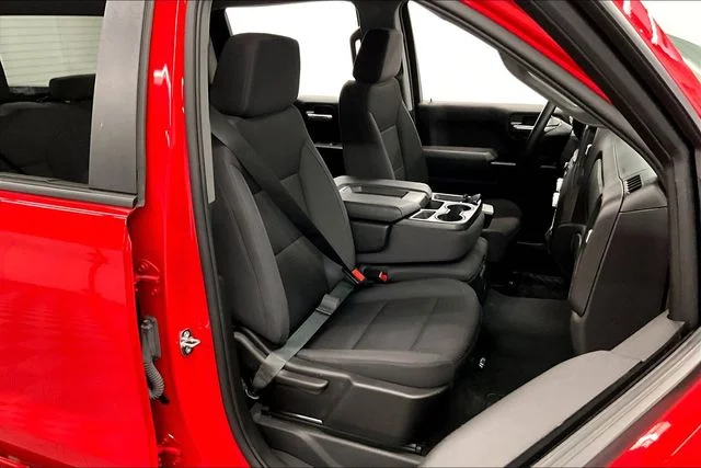 Used 2023 Cardinal Red GMC Pro image 8