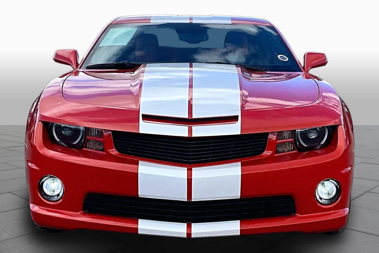 Used 2010 Inferno Orange Metallic Chevrolet 2SS image 3