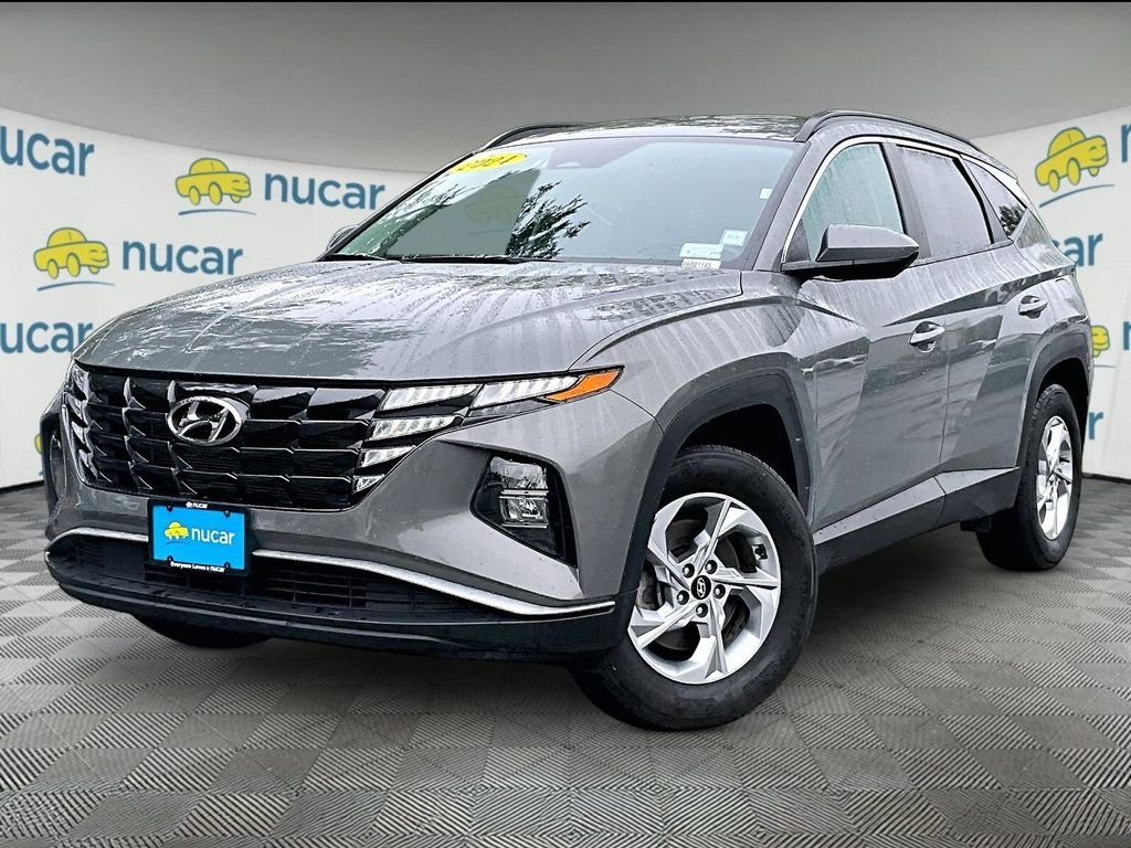 Used 2024 Hampton Gray Hyundai SEL image 3