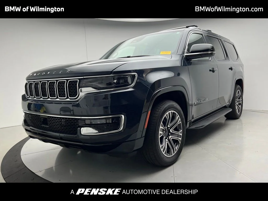 2023 Jeep Wagoneer Series I 4WD's photo