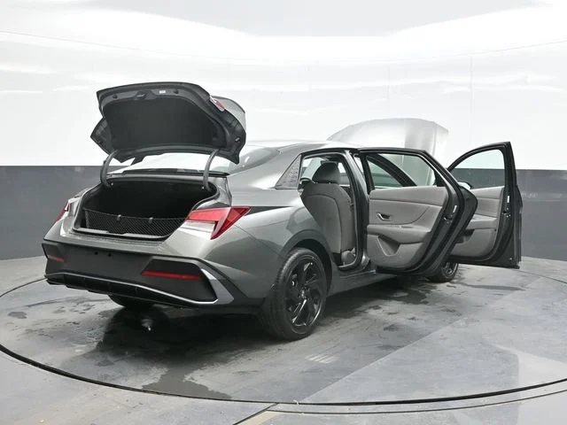 New 2026 Gray Hyundai SEL Sport image 29