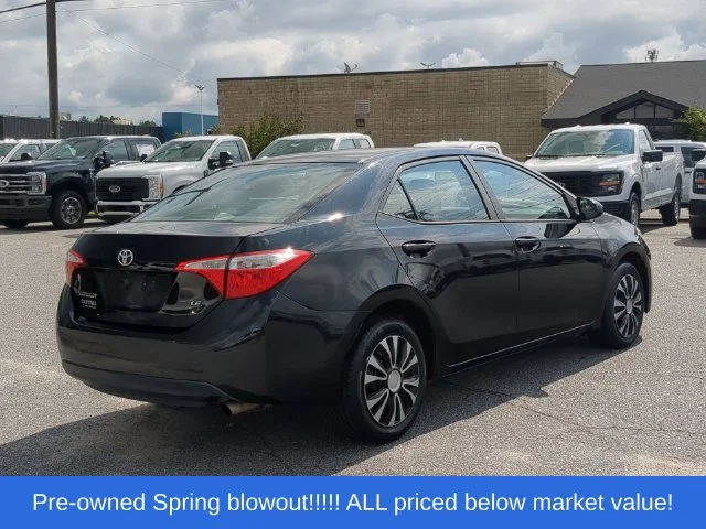 Used 2016 Black Toyota LE image 13