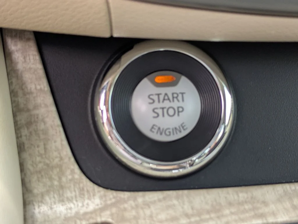 Used 2024 White Nissan SL image 32