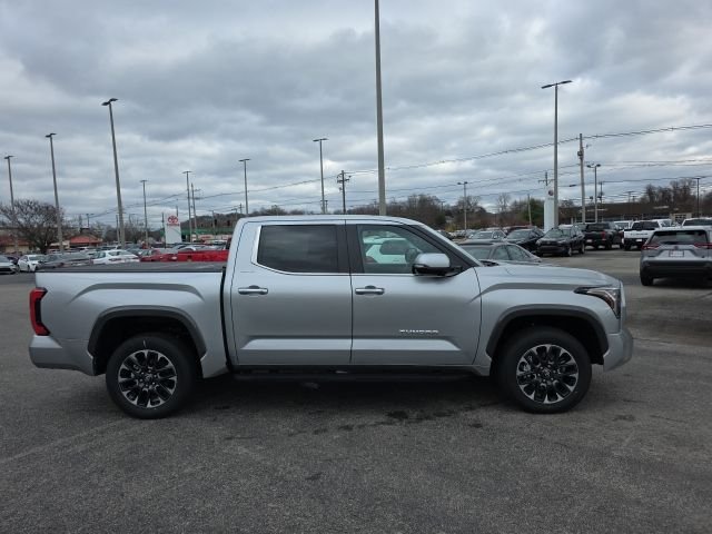 2026 Toyota Tundra Limited - Photo 4