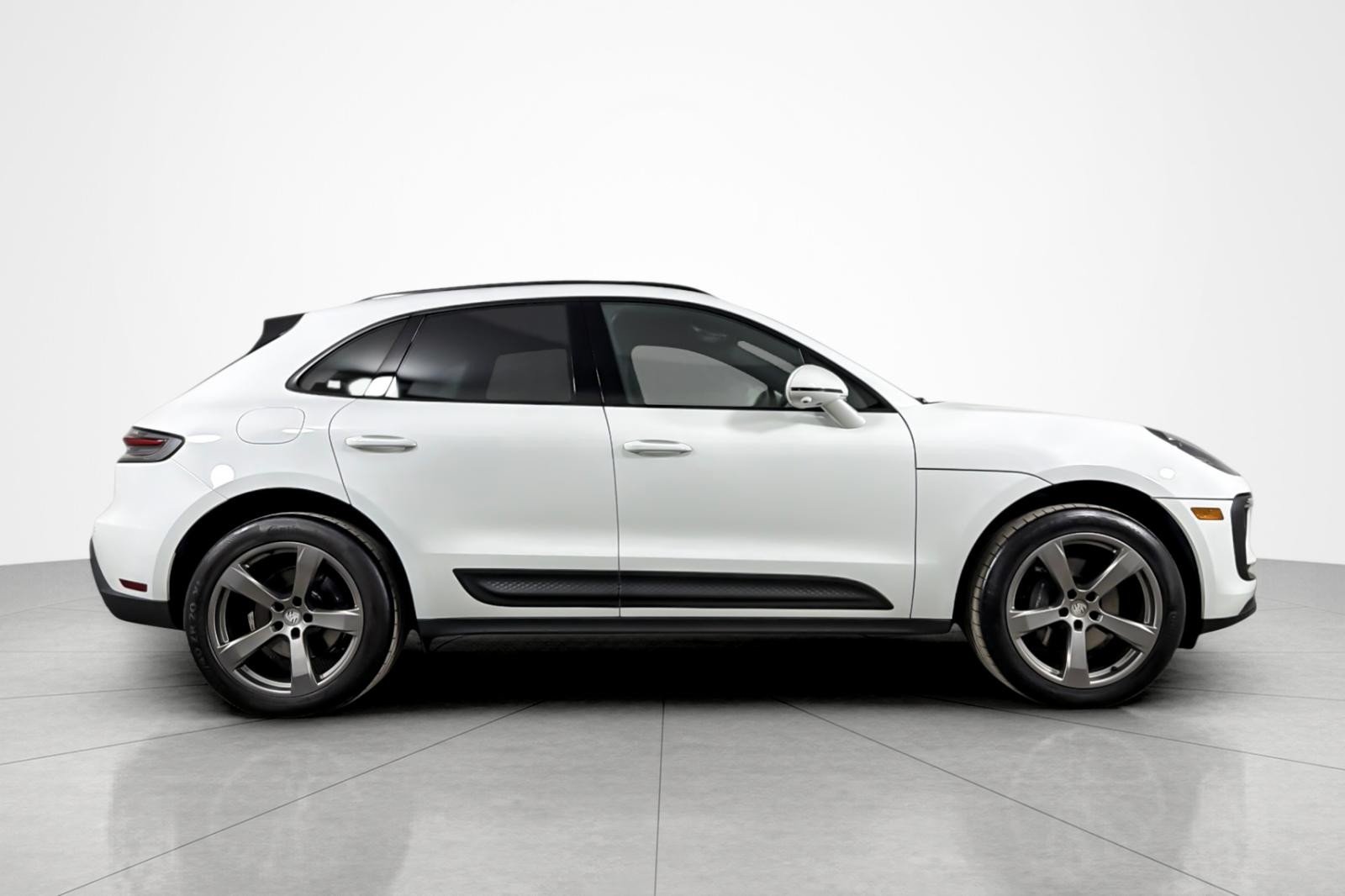 Used 2022 White Porsche AWD image 6
