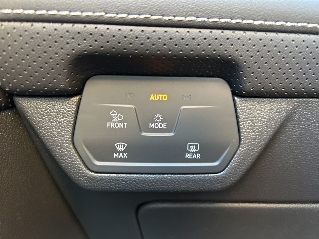 2026 Volkswagen Atlas SE w/Tech - Photo 25